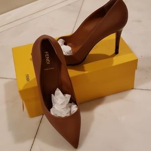 Fendi pump